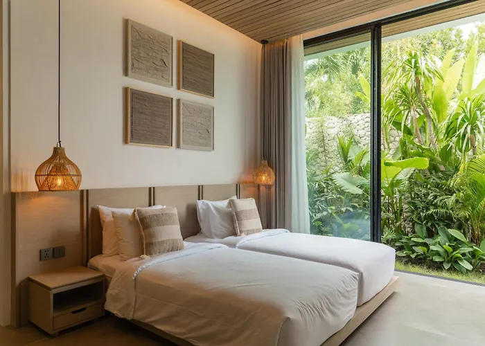 Moon By Alfred In Bali Villa *